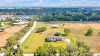 4304 Skinner Ln, Richmond, TX 77406