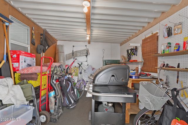 301 S SIGNAL BUTTE Road 29, Apache Junction, AZ 85120