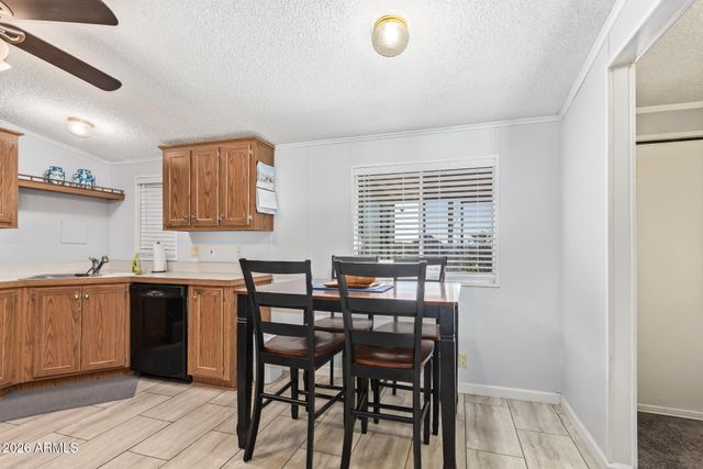 301 S SIGNAL BUTTE Road 29, Apache Junction, AZ 85120