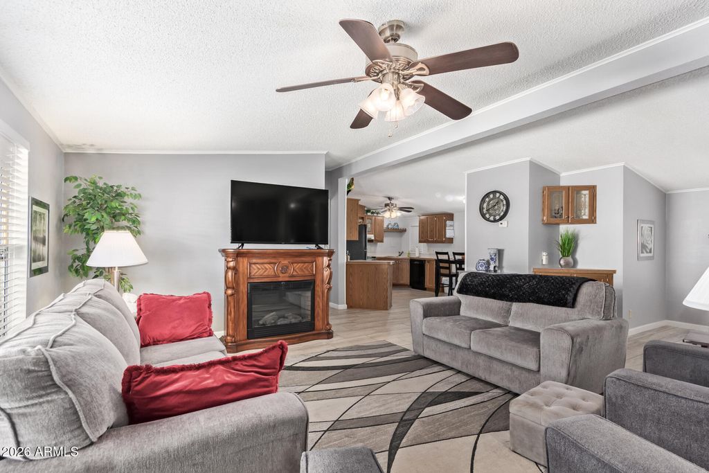 301 S SIGNAL BUTTE Road 29, Apache Junction, AZ 85120