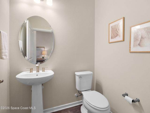 8969 Shoreline Avenue, Melbourne, FL 32940