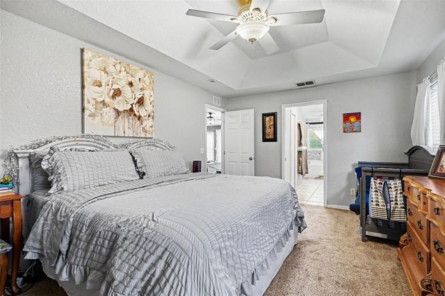 423 MAJESTIC GARDENS BLVD, Winter Haven, FL 33880