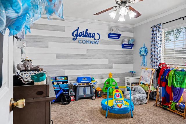 423 MAJESTIC GARDENS BLVD, Winter Haven, FL 33880
