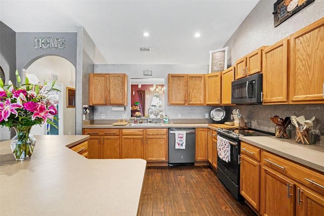 423 MAJESTIC GARDENS BLVD, Winter Haven, FL 33880