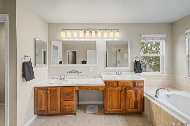 18216 E Weaver Place, Aurora, CO 80016