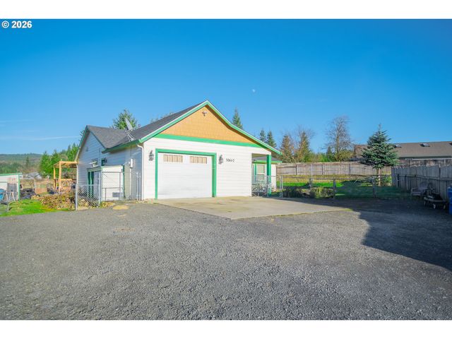 506 E JONES St A, Yacolt, WA 98675