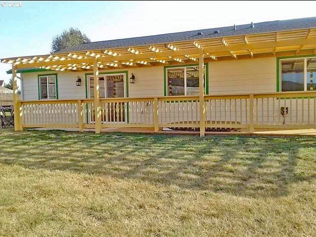 506 E JONES St A, Yacolt, WA 98675