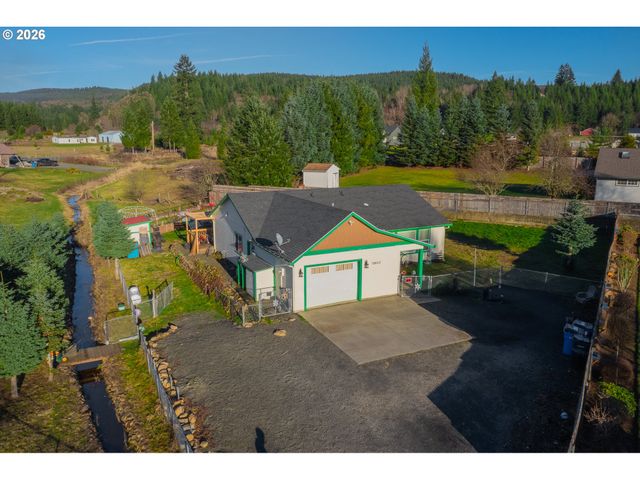 506 E JONES St A, Yacolt, WA 98675