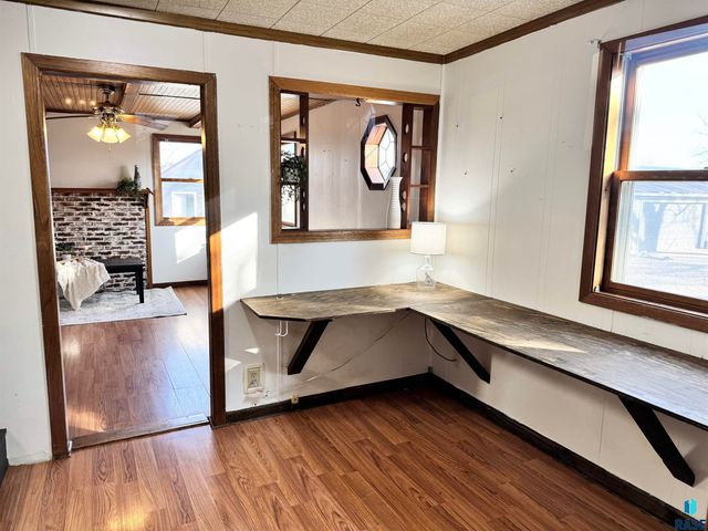 412 N Cleveland St Street, Lennox, SD 57039