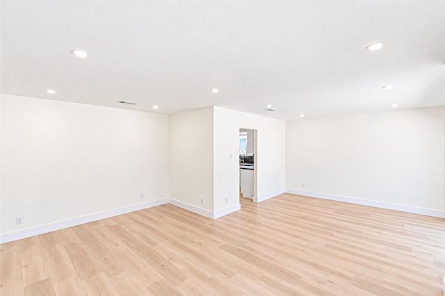 7623 Braes Meadow Drive, Houston, TX 77071