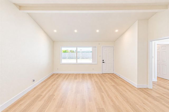 7623 Braes Meadow Drive, Houston, TX 77071
