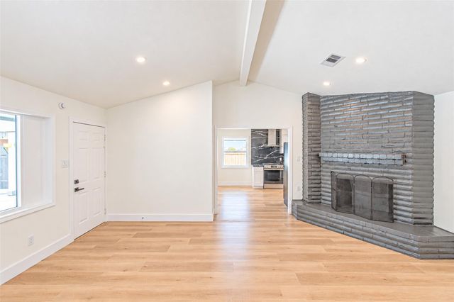 7623 Braes Meadow Drive, Houston, TX 77071