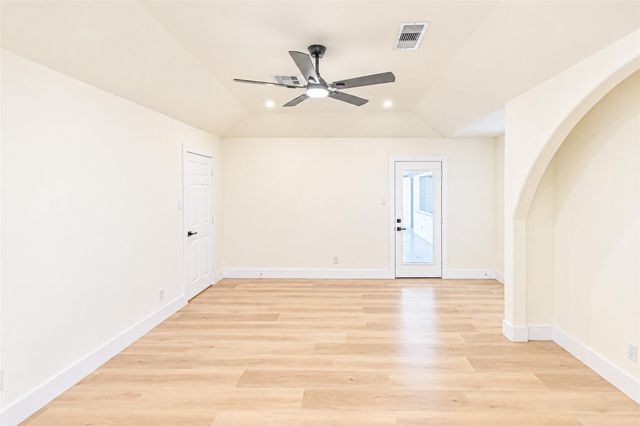 7623 Braes Meadow Drive, Houston, TX 77071