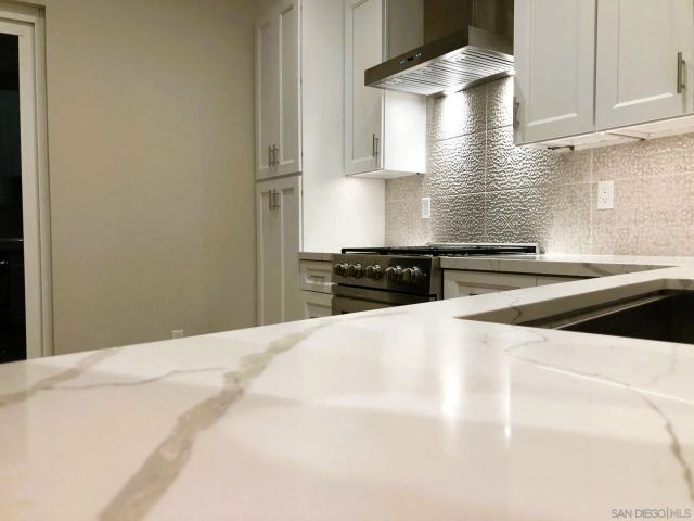 1305 Blue Sky Dr, Cardiff, CA 92007