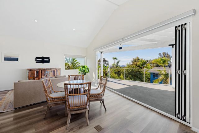 1305 Blue Sky Dr, Cardiff, CA 92007