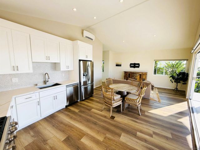 1305 Blue Sky Dr, Cardiff, CA 92007