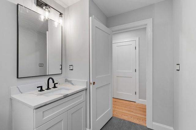 300 South St., Tewksbury, MA 01876