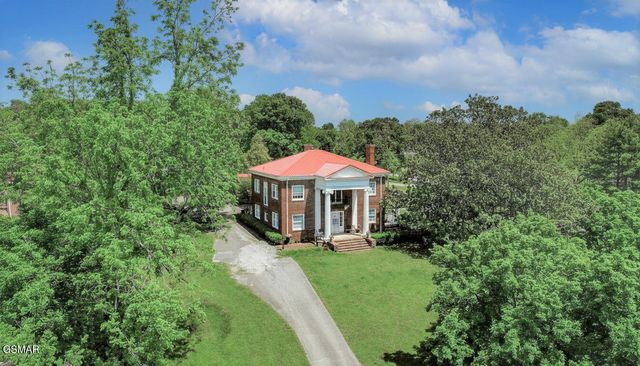 294 Clifton Heights Road, Newport, TN 37821