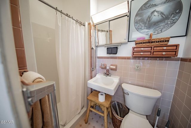 294 Clifton Heights Road, Newport, TN 37821