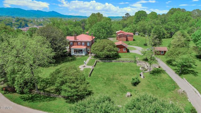 294 Clifton Heights Road, Newport, TN 37821