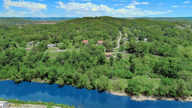 294 Clifton Heights Road, Newport, TN 37821