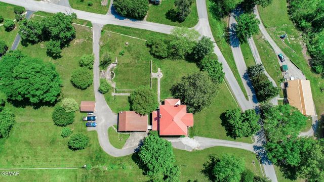 294 Clifton Heights Road, Newport, TN 37821