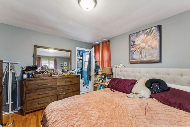 20 Toronto Ct, Maplewood Twp., NJ 07040