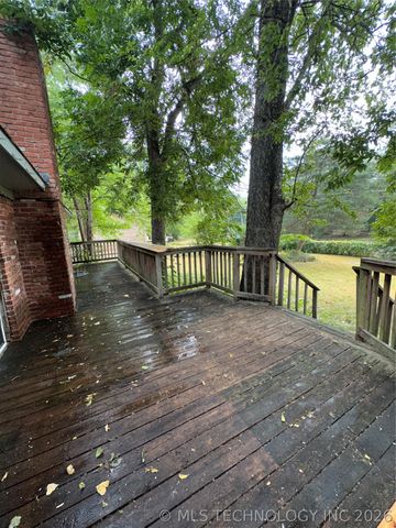 7307 S 70th East Street, Tulsa, OK 74133