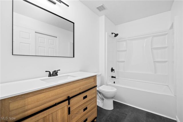 127 Parmely Avenue, Elyria, OH 44035