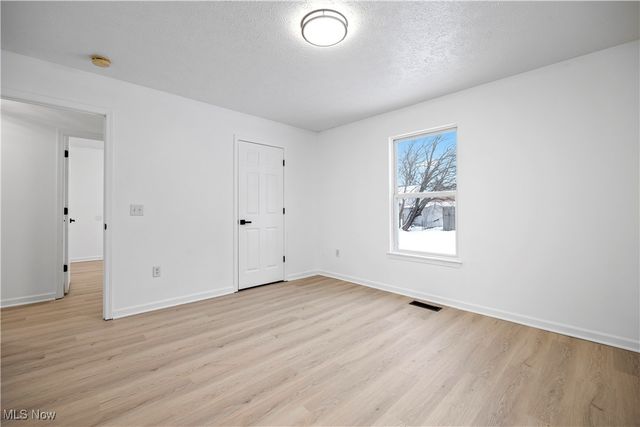 127 Parmely Avenue, Elyria, OH 44035