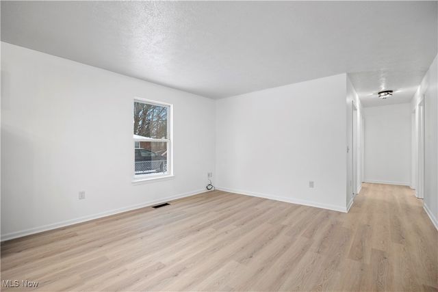 127 Parmely Avenue, Elyria, OH 44035