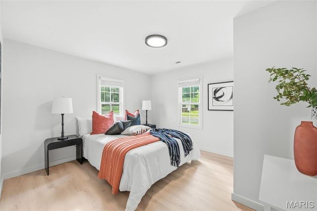 1813 Don Ron Drive, Arnold, MO 63010