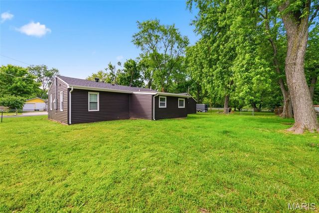 1813 Don Ron Drive, Arnold, MO 63010