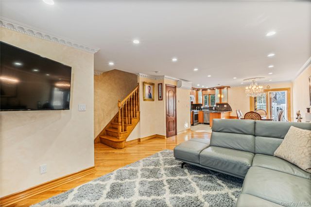 137-66 70th Road, Kew Garden Hills, NY 11367