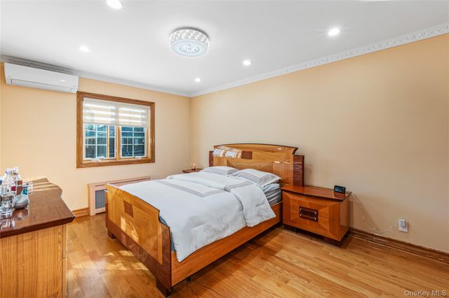 137-66 70th Road, Kew Garden Hills, NY 11367