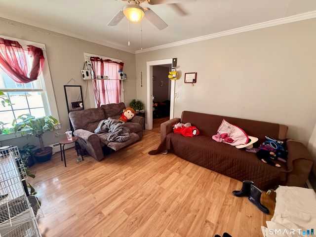 13 Mohegan Street, Putnam, CT 06260