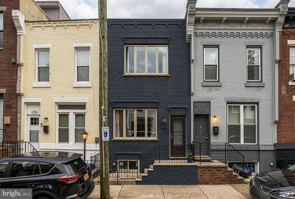 1254 S BONSALL ST, PHILADELPHIA, PA 19146 — exterior