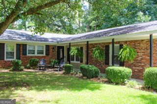 1 Brookcrest Drive SW, Rome, GA 30165