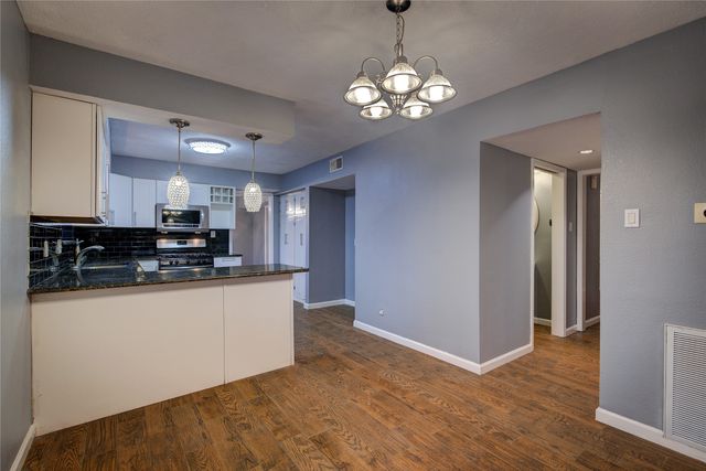 9 Timberside Drive, Greenville, TX 75402