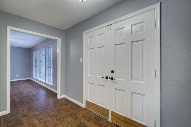 9 Timberside Drive, Greenville, TX 75402