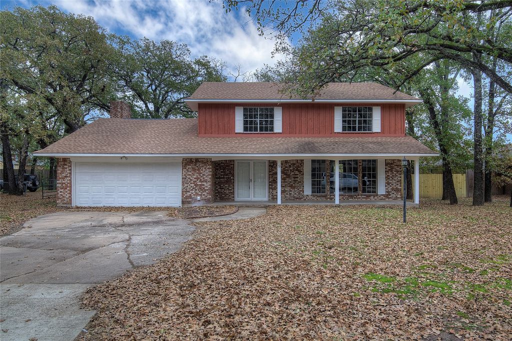 9 Timberside Drive, Greenville, TX 75402