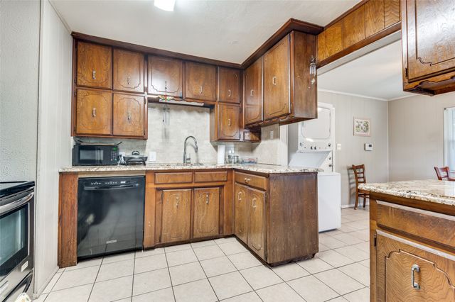 2907 Fir Park, Richland Hills, TX 76118