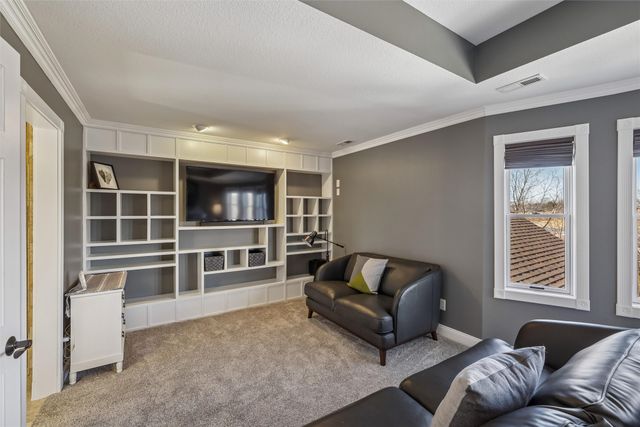 3021 N Cattail Creek, Cumming, IA 50061