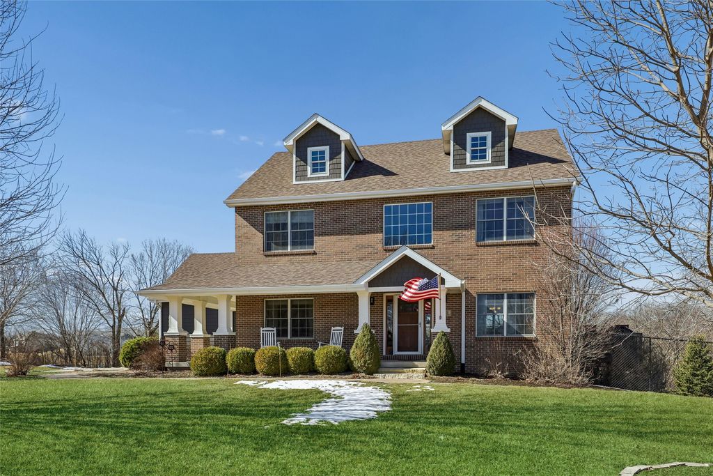 3021 N Cattail Creek, Cumming, IA 50061