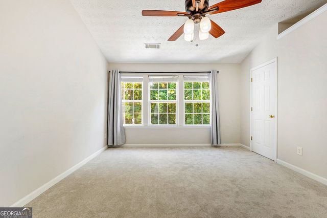 1378 Penhurst Drive, Lawrenceville, GA 30043