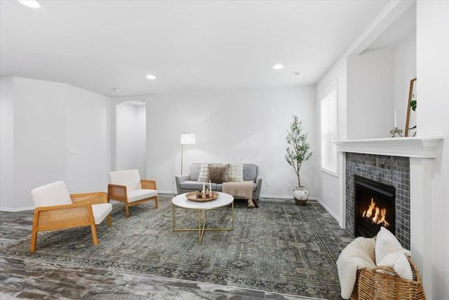 815 W Siena Peak Dr, Spokane, WA 99224