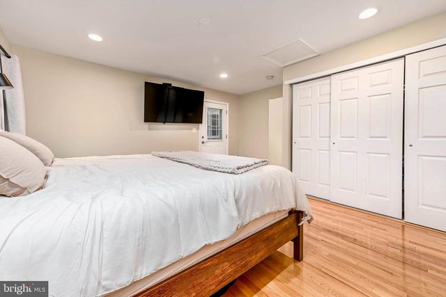 46225 ALLSBROOK PL, Sterling, VA 20165