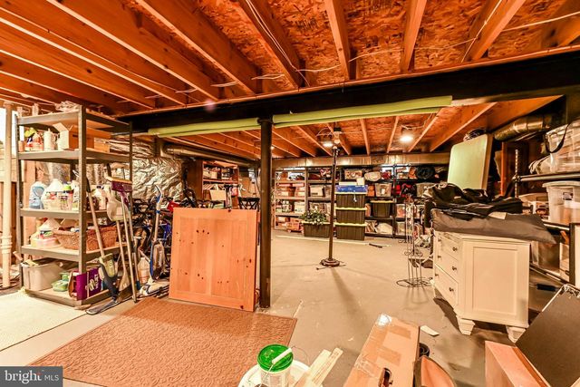 46225 ALLSBROOK PL, Sterling, VA 20165