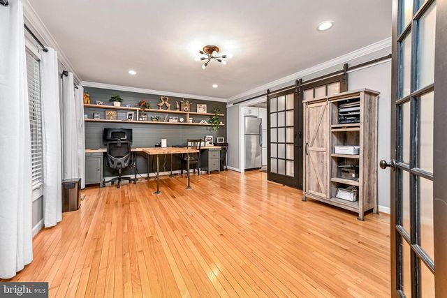 46225 ALLSBROOK PL, Sterling, VA 20165