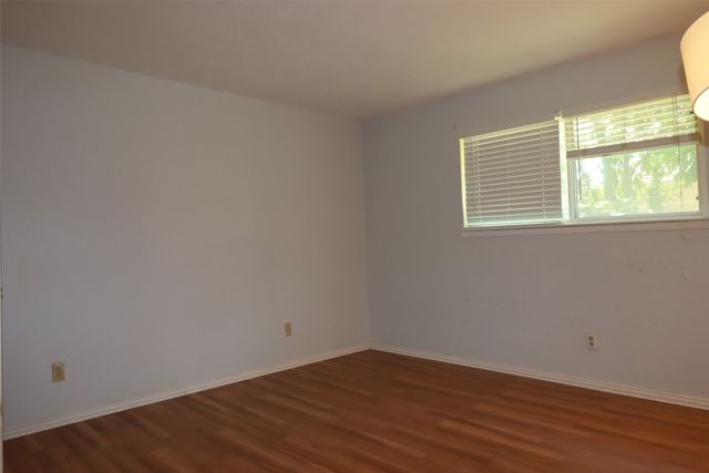517 Annapolis Drive, Fort Worth, TX 76108